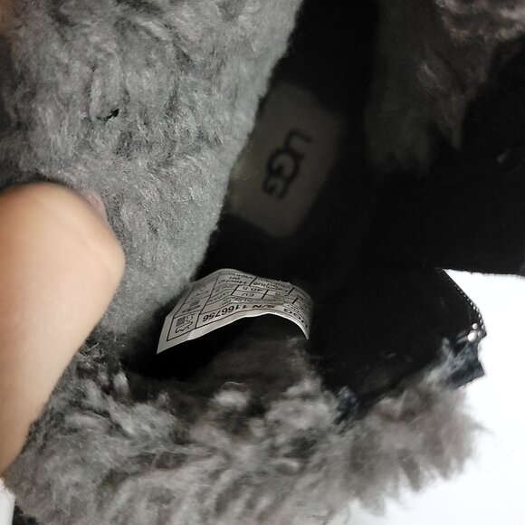 UGG Bodie Cuff Boots Womens 9.5 Fur Shearling Winter Cozy Outdoors Boho Warm - Picture 8 of 9